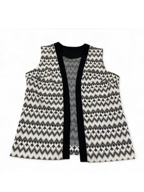 3/$20 Vintage 80’s Geometric Black and White Vest Women’s 18 Funky Retro USA